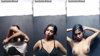 Pune hostel girl plays with boobs in selfie