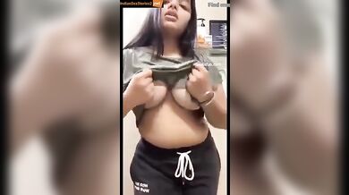NRI chick shows her busty boobs in video call