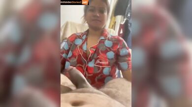 Telugu woman sucking amazon parcel guy