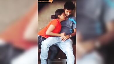 Hidden cam sex video of Marathi girlfriend bhabhi