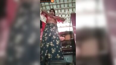 Bengali village girl showing pussy in live video