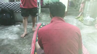 Big boobs bihari aunty fucked by AC mechanic