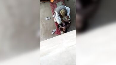 Rajasthani sasur bahu fucking at home!