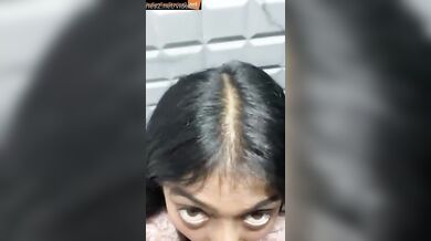 Gurgaon girl sucking dick in mall changing room