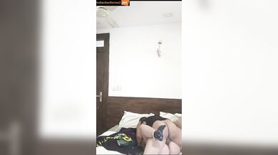 Hot rajasthani aunty sex with lover in lodge room