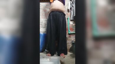 Sobiya baaji nude pakistani aunty xxx video