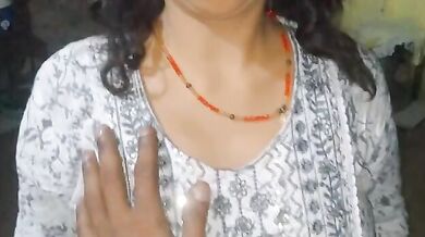 Married UP woman licks balls after blowjon