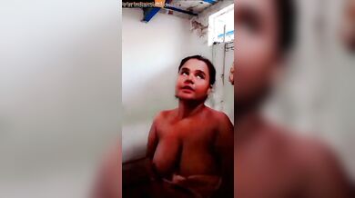 Big boobs oriya bhabhi nude xxx reel in bathroom