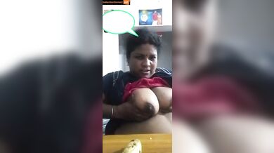 Tamil mom playing with her milky boobs