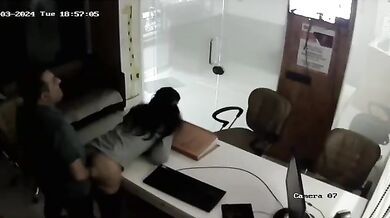 Marathi boss fucking young secretary in the office