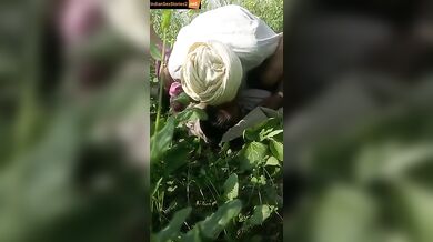 Old Sardar ji fucking farm labor hard in xxx mms