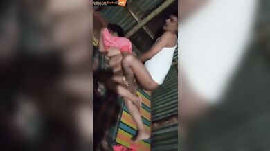 Bengali callgirl aunty xxx choda chodi gangbang video