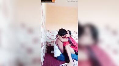 Busty dehati bhabhi and young lover full sexy mms