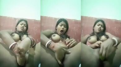 Hot oriya dehati bhabhi self pussy fisting porn video