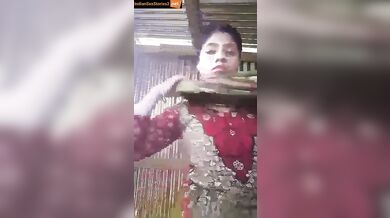 Bihari bhauji hot strip mms made by mobile