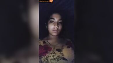 Assam hot muslim girl showing hot pussy