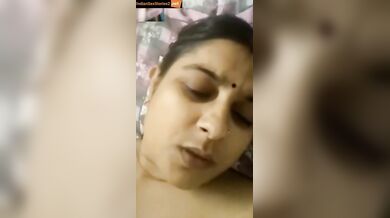Rajasthani aunty asking for kunwara lund in sex chatting