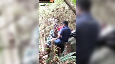 Bihari girlfriend fucked on highway side