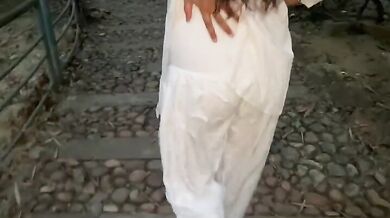 Randi college girl outdoor fucking in hindi audio video