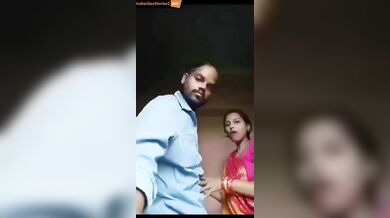 Desi bhabhi in saree enjoying fully with husband in xxx video