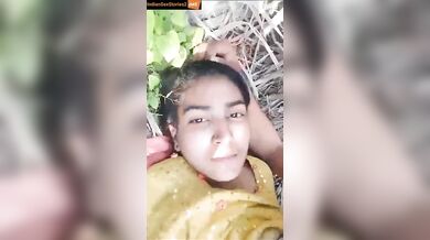 Punjabi lovers in xxx khet chudai mms video