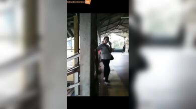 Desi callgirl bargain with client in hindi