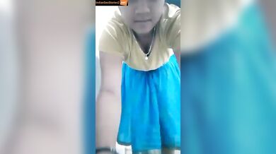 Sexy mallu lady shows naked body in xxx bathroom video