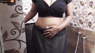 Tamil hot sex video of couple's bathroom sex