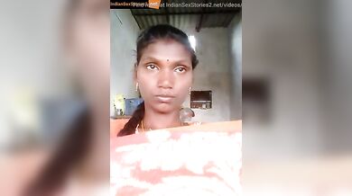Tamil village girl showing black pussy in whatsapp call