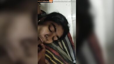 Young tamil girlfriend hot blowjob mms clip