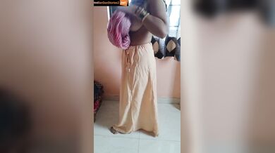 Chhinal bihari bhabhi shows body in naked dance mms