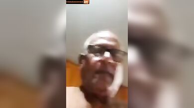 Desi sasur bahu nude boobs sucking video mms