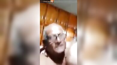 Desi sasur bahu nude boobs sucking video mms