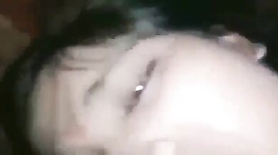 Desi girl tight pussy fuckikng at home (XXX video)