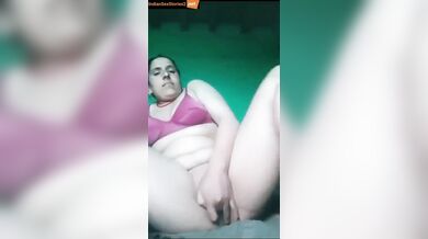 Muslim bhabhi pussy masturbation with squirt in live video