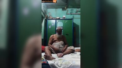 Budha muslim uncle enjoying with young girl