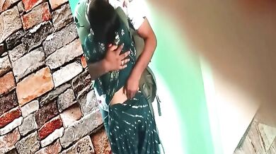 Bengali tenant fucking with landlord daughter
