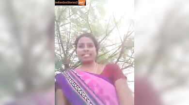 Marathi village lady from navapur showing her pussy