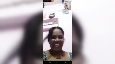 Desi Indian granny shows her pussy in whatsapp video call