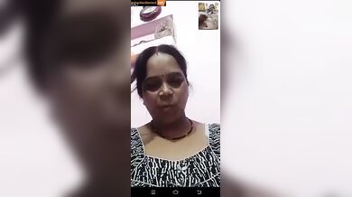 Desi Indian granny shows her pussy in whatsapp video call