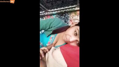 Truck driver gets sloppy sucking from lover bhabhi