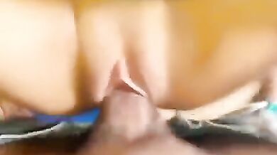 Desi bhai bahan hindi chut chudai video (really hot)