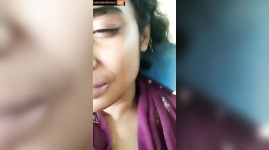 Chudai chudi xxx video - Bangla girl fucked on plastic stool