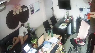 Surat builder and secretary fucking in office (leaked CCTV porn)
