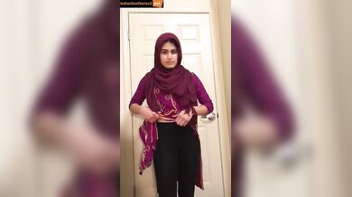 Muslim girlfriend hot naked striptease video