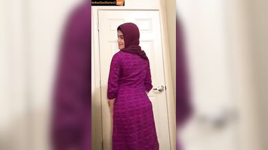 Muslim girlfriend hot naked striptease video