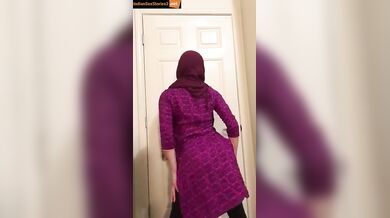 Muslim girlfriend hot naked striptease video