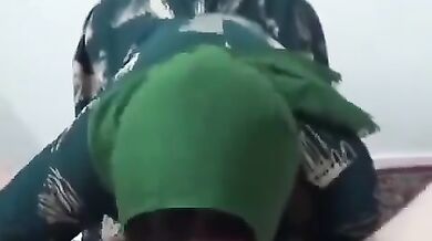 Hijabi bhabhi nicely sucking lover's dick