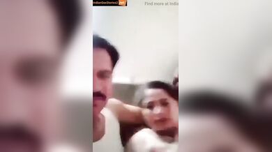 Pakistani cheating woman boobs sucking with lover