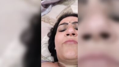 Housewife punjabi aunty banged with oiled up cock